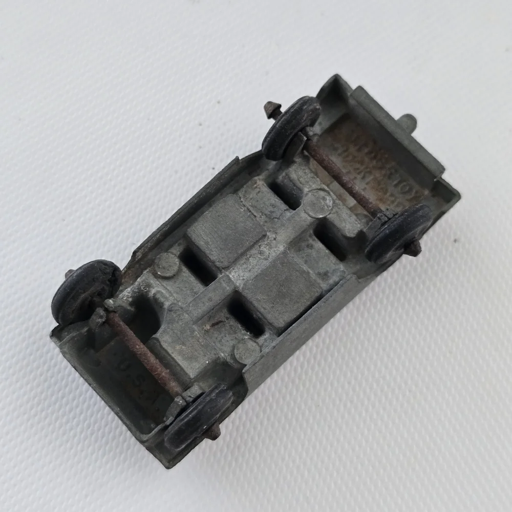 Vintage Midgetoy Army Jeep USA Die Cast Metal Military Vehicle Rockford IL 2.5